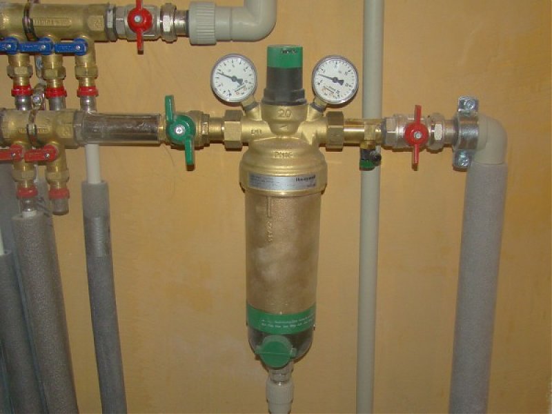 Монтаж фильтра тонкой очистки воды в Бузулуке - Работа 3