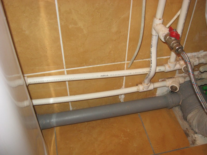 Прокладка металлопластиковых труб в Бузулуке - Работа 1
