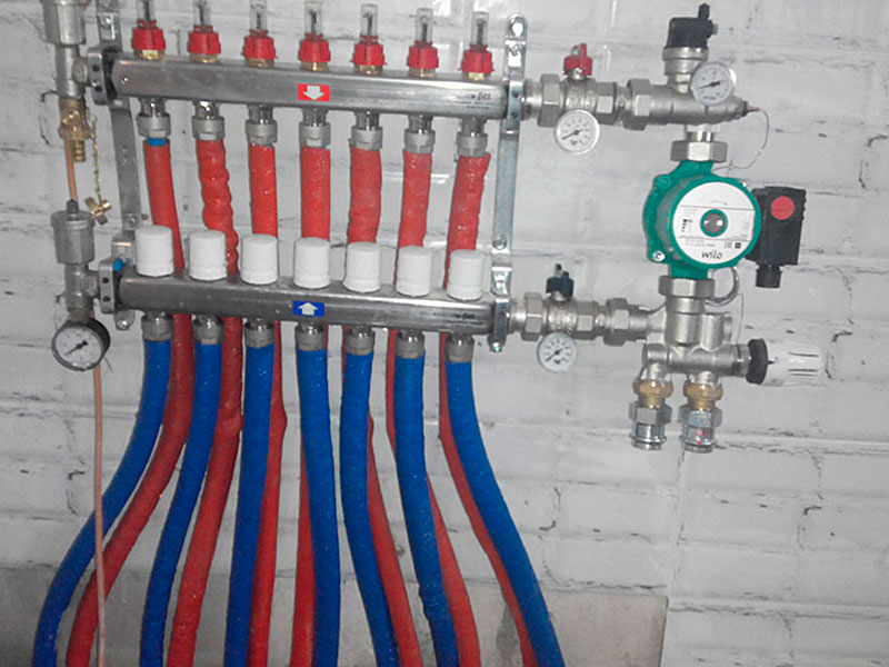 Подключение коллектора отопления и водоснабжения в Бузулуке - Работа 1